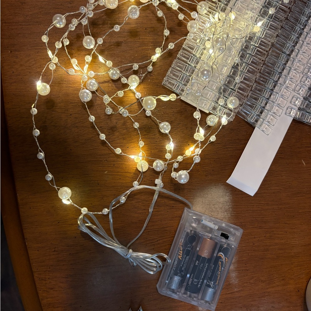 Battery-Powered String Lights with Pearls - Picture 2 of 5